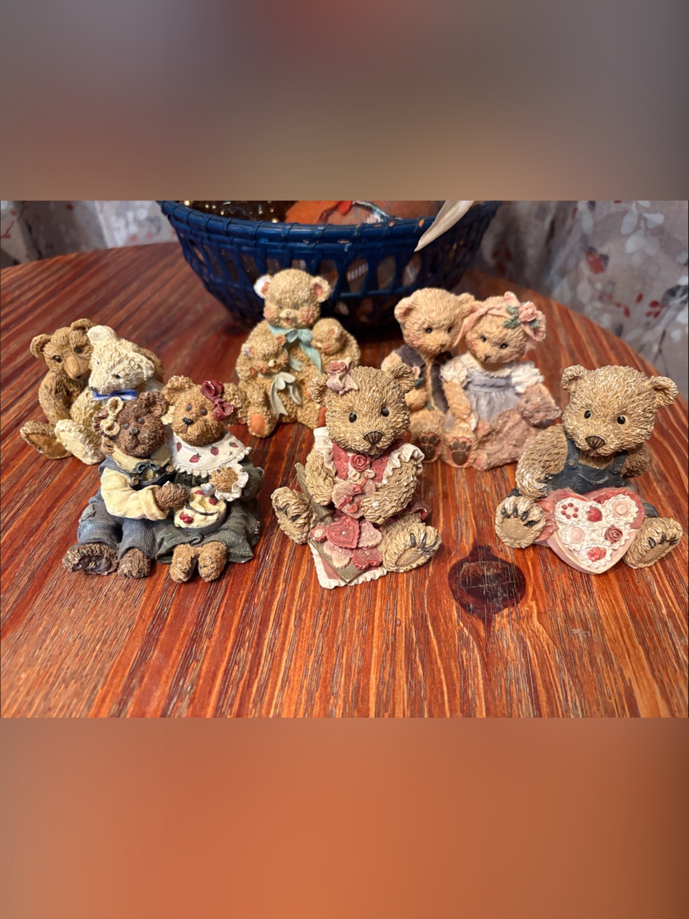 Lot of (6) vintage Bear figurines